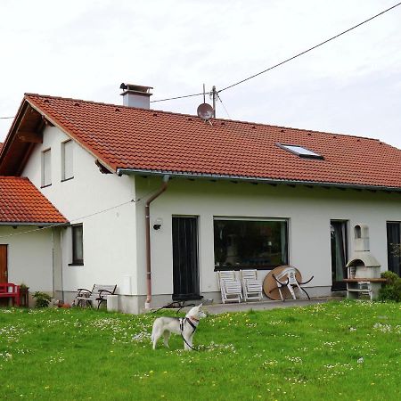 Cosy Apartment In Allg U With Garden Oy-Mittelberg Exteriör bild